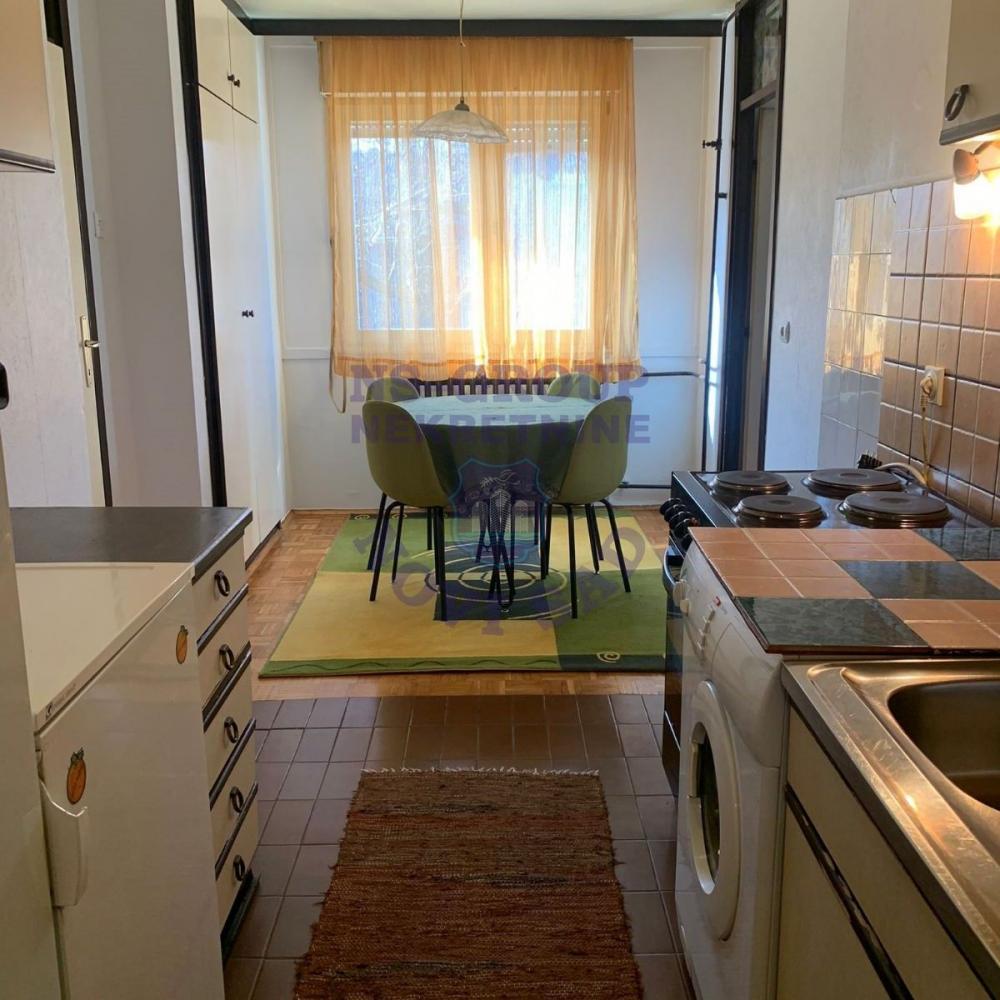 Slika 1 - Dvosoban stan na Novom Naselju!