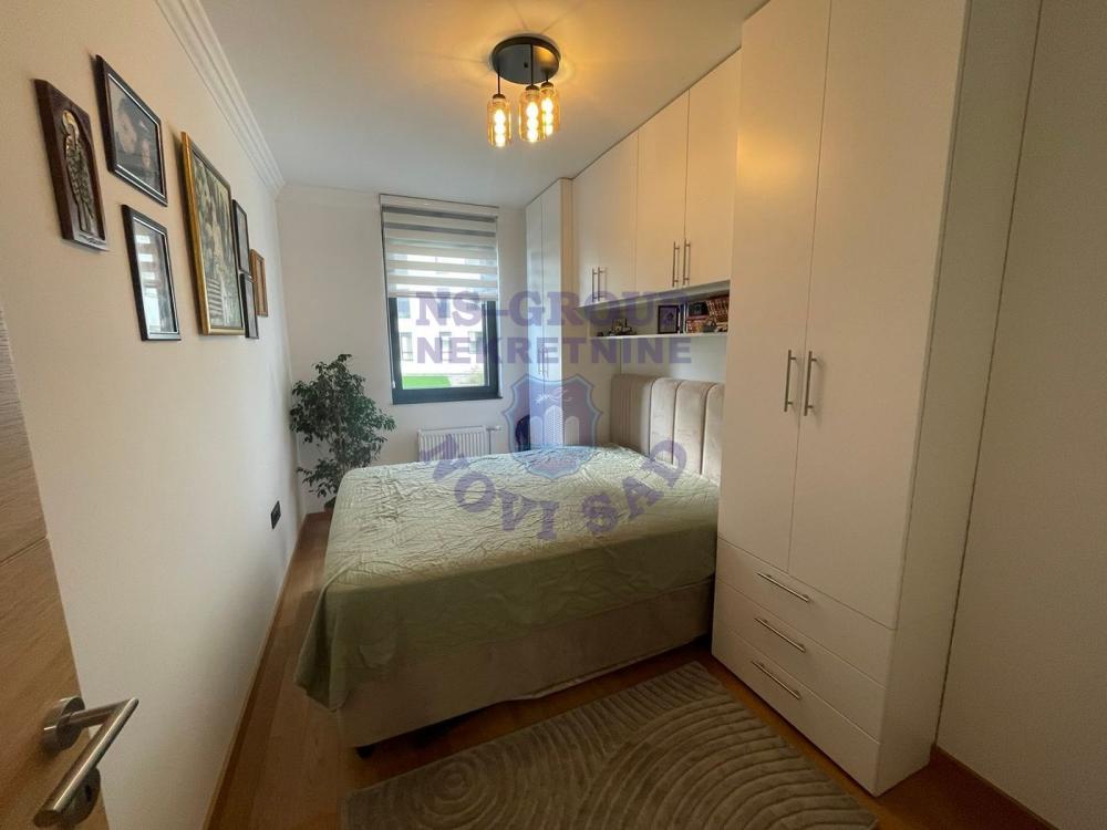 Slika 9 - Trosoban stan na novoj Detelinari!