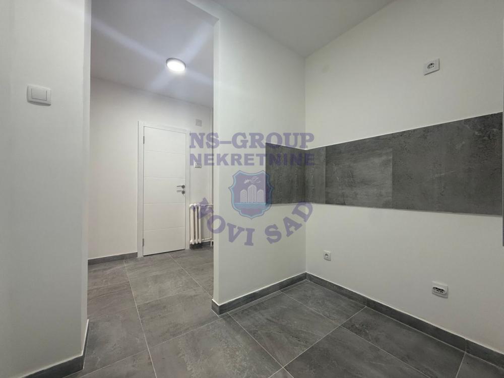 Slika 1 - Dvosoban, 40m2, Liman 4 Novi Sad, ima lift