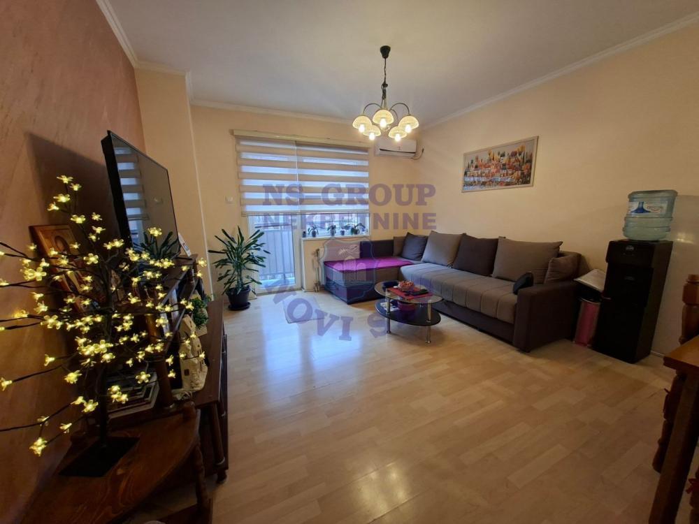 Glavna slika -Fantastičan trosoban stan bez ulaganja na Novoj Detelinari!