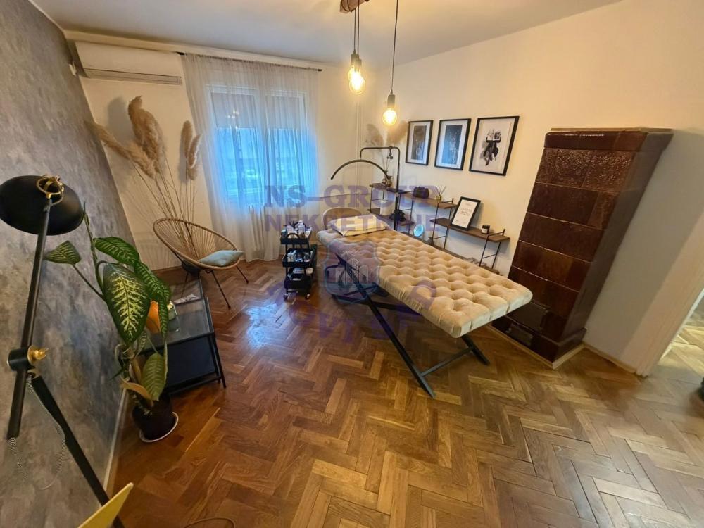 Glavna slika -Dvosoban stan na Satelitu