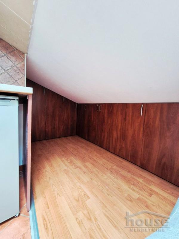 Slika 5 - Stan,NOVI SAD,BULEVAR,kv: 24.00, € 72000, ID: 1065592