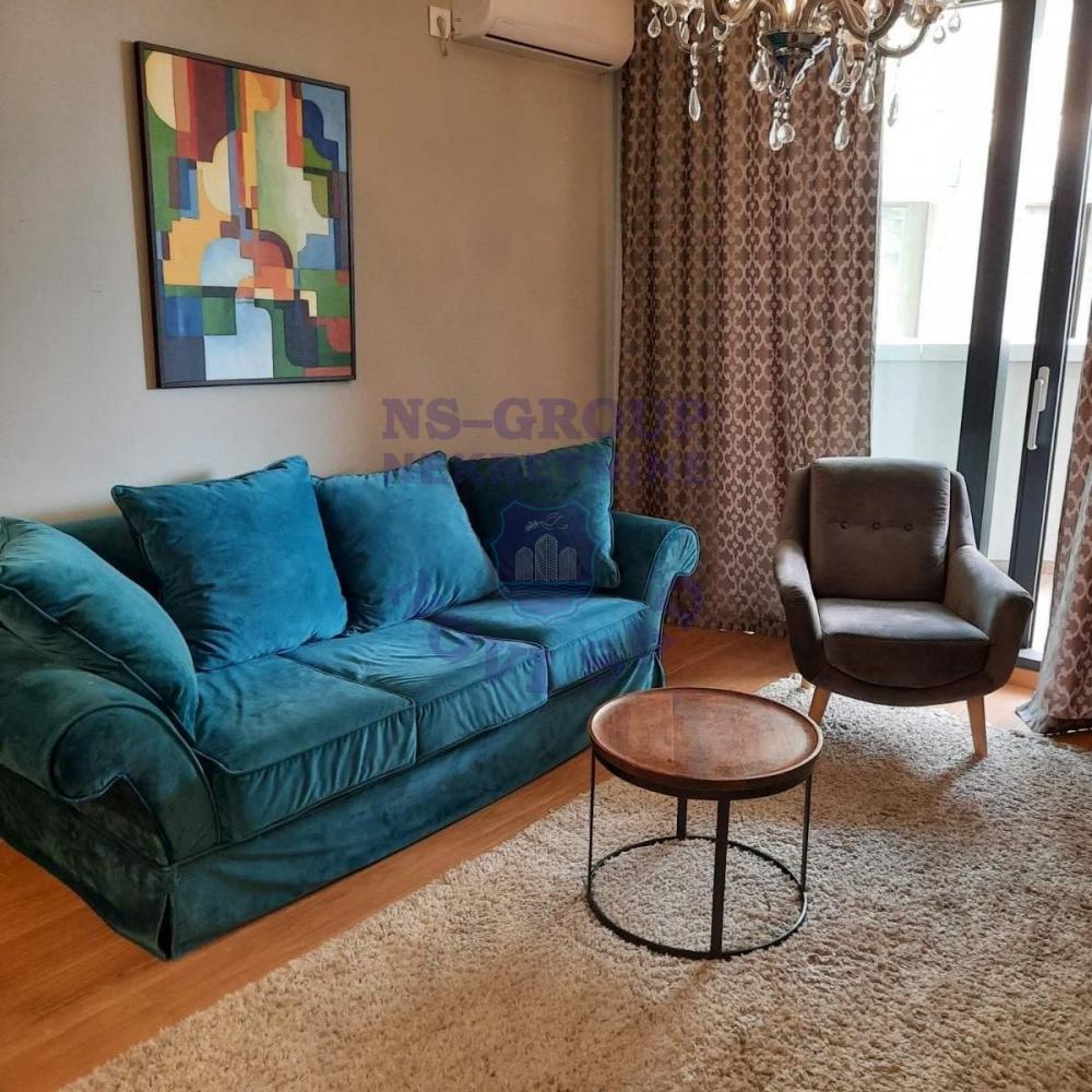 Glavna slika -Moderan i svetao stan površine 56 m²