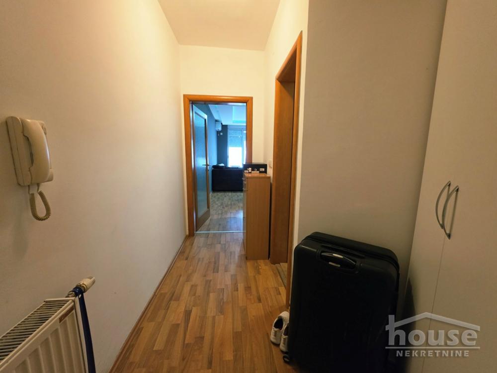 Slika 5 - Stan,NOVI SAD,BULEVAR,kv: 35.00, € 126000, ID: 1065590