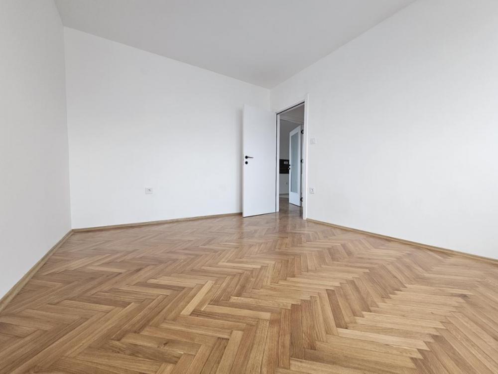 Slika 6 - Trosoban renoviran stan kod Stadiona