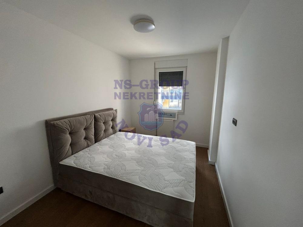 Slika 7 - Odličan jednoiposoban stan na Podbari! 