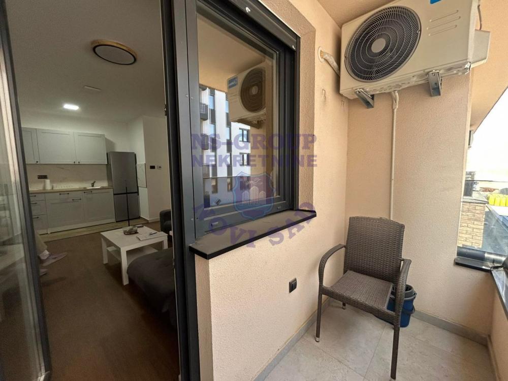 Slika 11 - Odličan jednoiposoban stan na Podbari! 