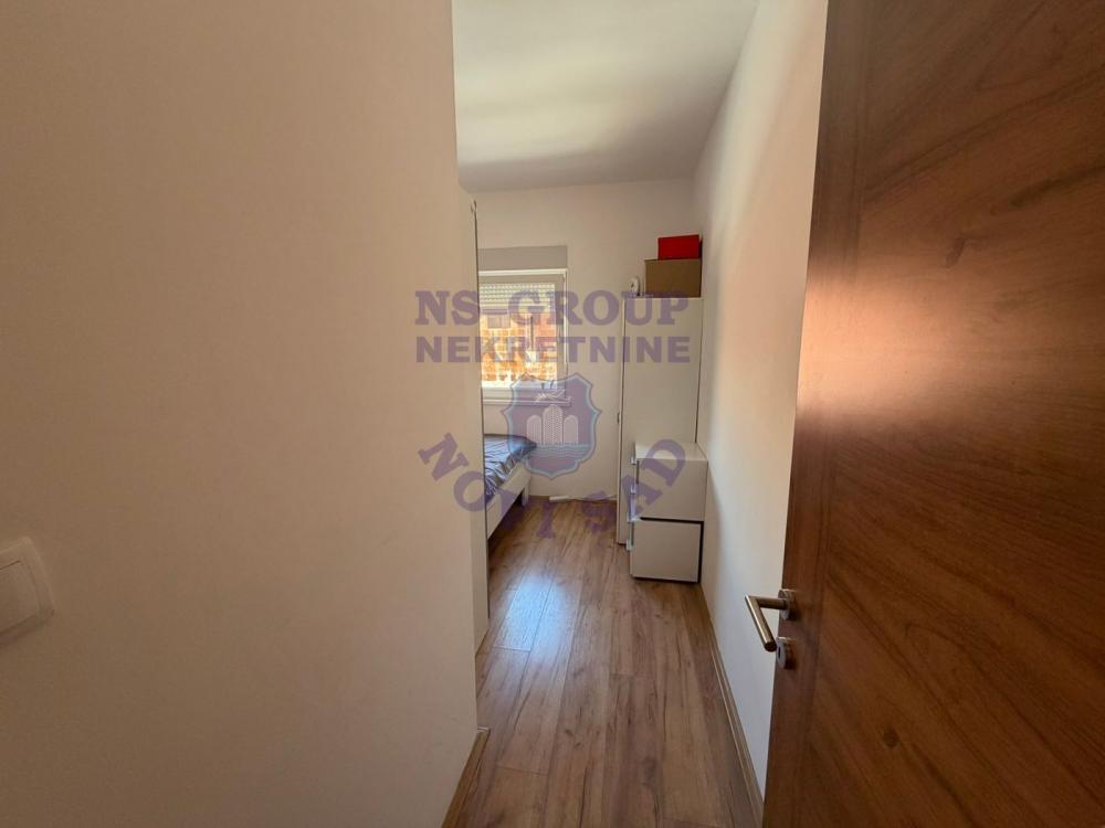 Slika 5 - Troiposoban stan na Adicama