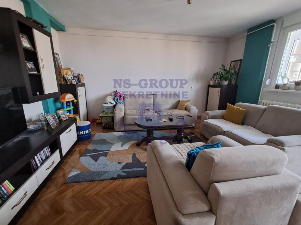 Slika 1 - Trosoban stan, 76m2, Železnička stanica