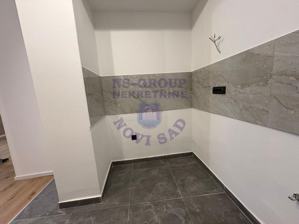 Slika 9 - Dvoiposoban, 58m2, Bulevar oslobođenja Novi Sad, sa terasom, ima lift