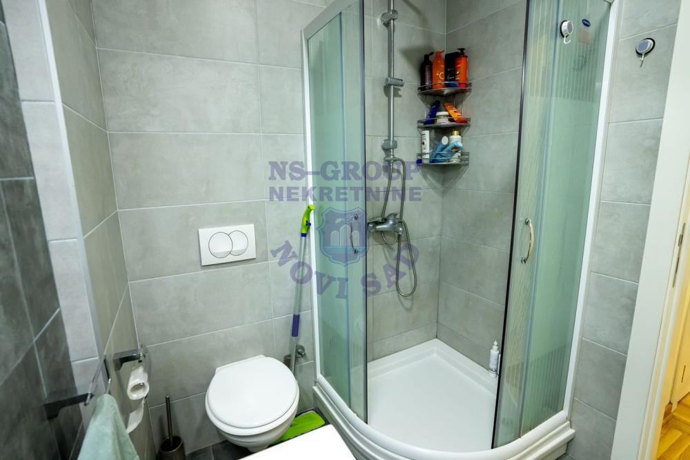 Slika 11 - Prodaja stana, 91m2, Nova Detelinara Novi Sad, sa terasom, ima lift