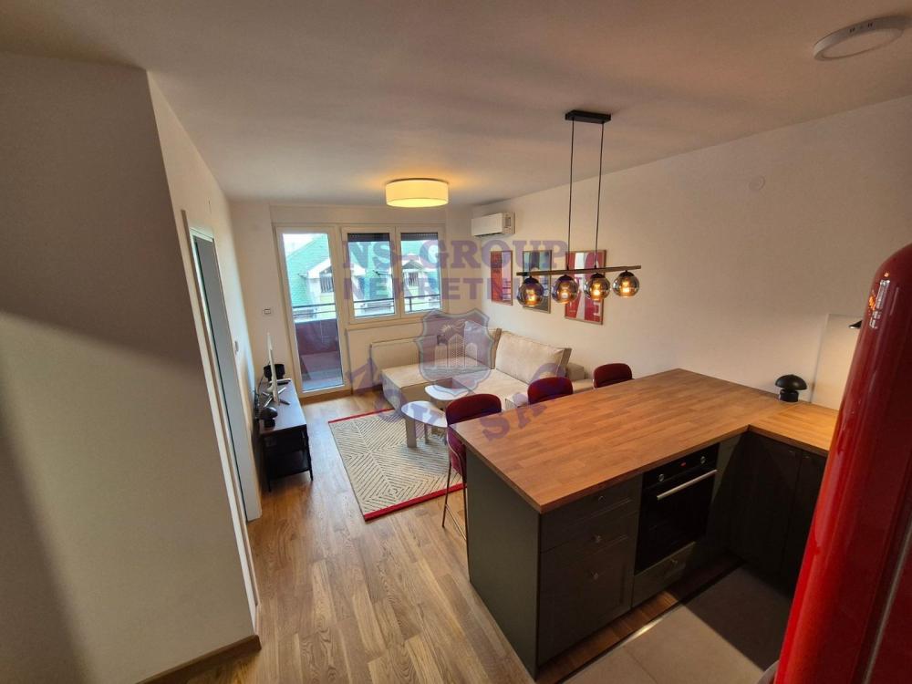 Slika 3 - Dvosoban, 38m2, Podbara Novi Sad