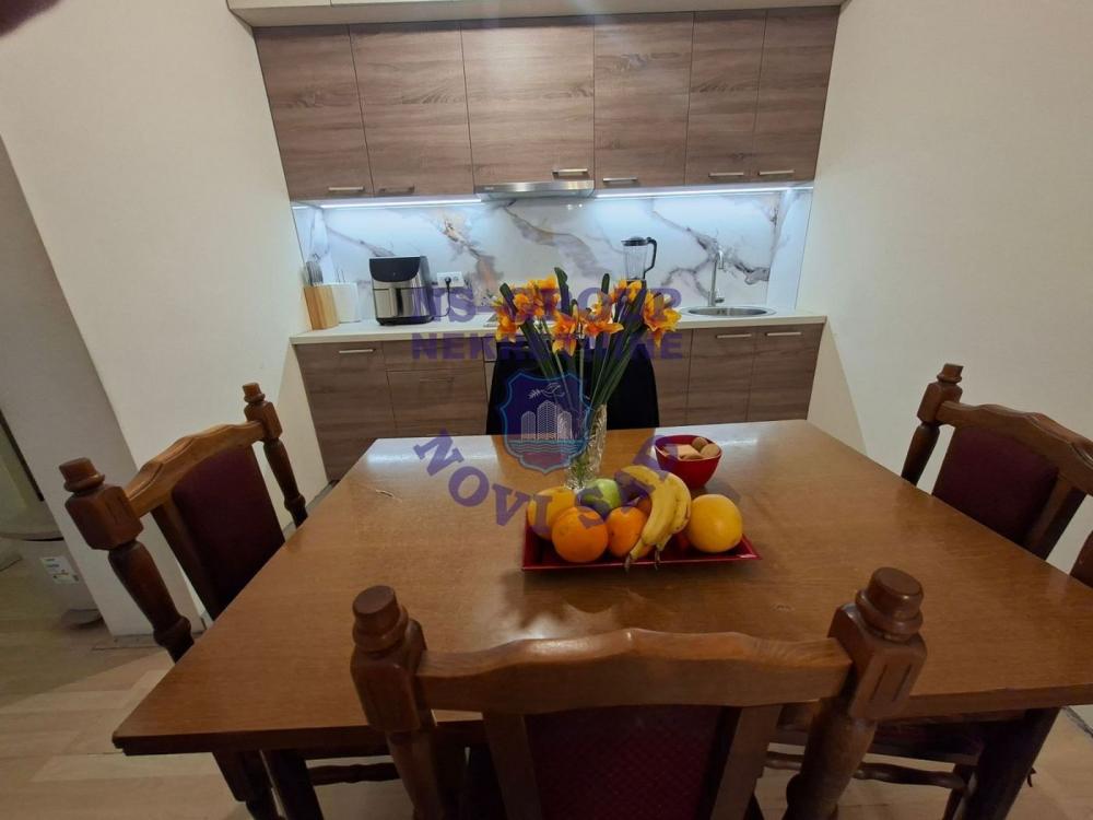 Slika 2 - Odličan trosoban stan na Novoj Detelinari