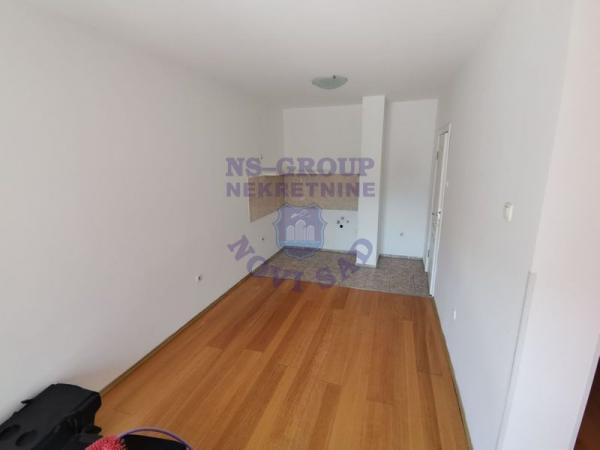 Slika 10 - Petosoban stan na Bulevaru patrijarha Pavla