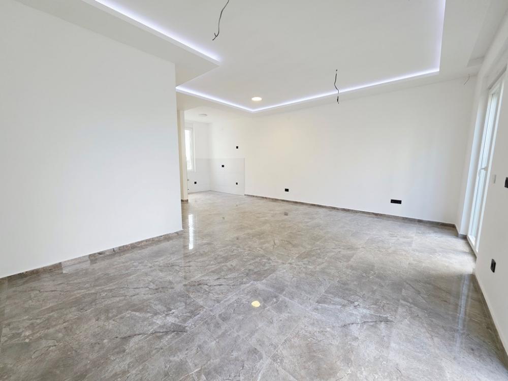 Slika 2 - Stan,NOVI SAD,VIDOVDANSKO NASELJE,kv: 148.00, € 260000, ID: 1065587