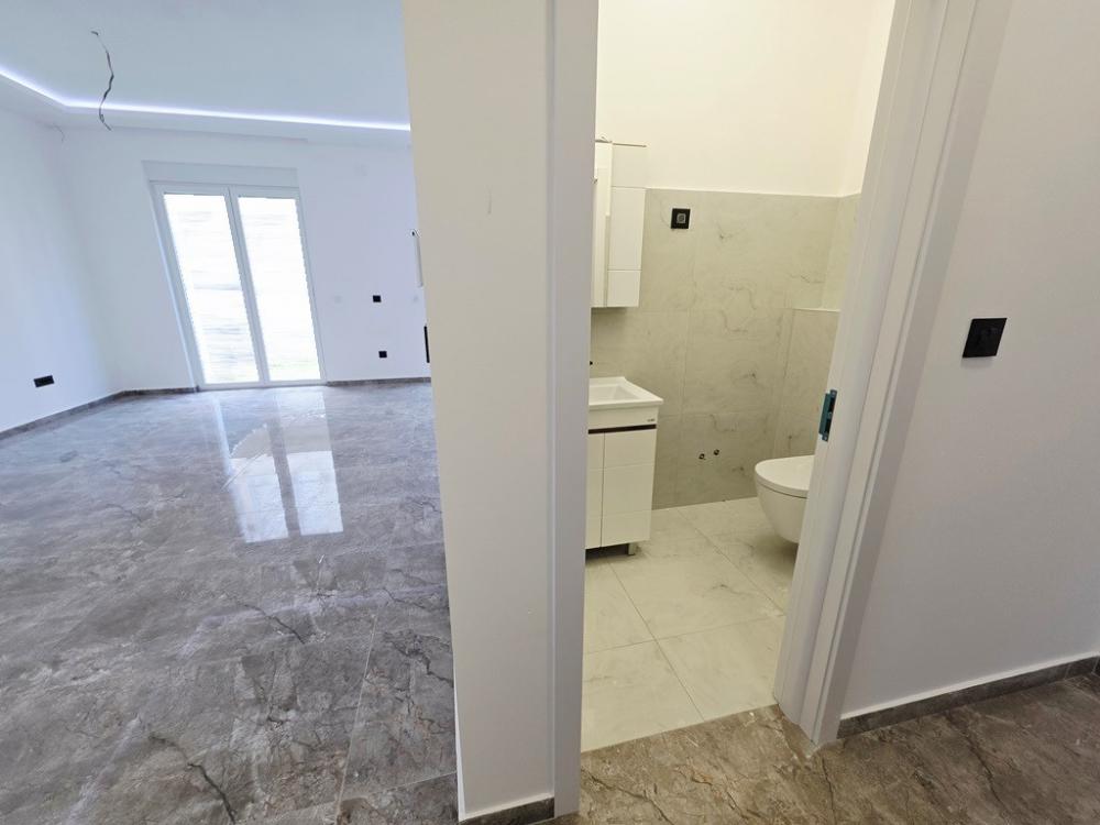 Slika 8 - Stan,NOVI SAD,VIDOVDANSKO NASELJE,kv: 148.00, € 260000, ID: 1065587