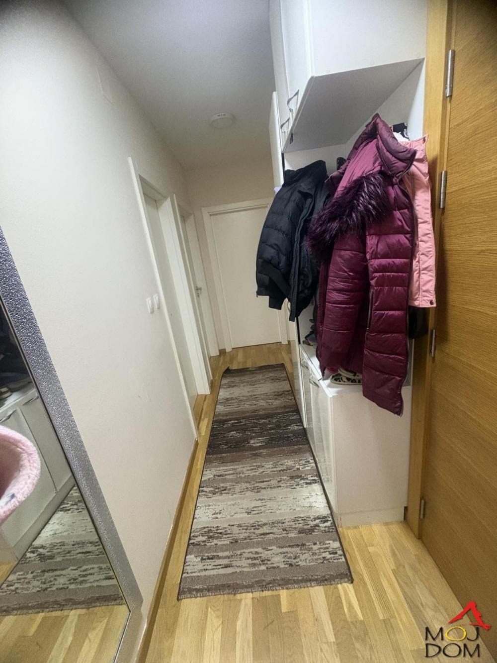 Slika 10 - Stan,NOVI SAD,ADICE,kv: 78, € 179200, ID: 1028569