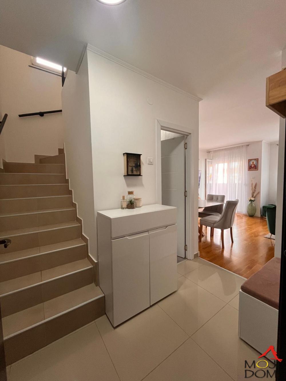 Slika 5 - Stan,NOVI SAD,NOVO NASELJE,kv: 100, € 257500, ID: 1028471