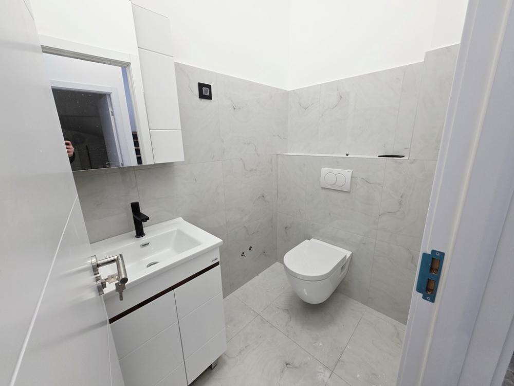 Slika 7 - Stan,NOVI SAD,VIDOVDANSKO NASELJE,kv: 148.00, € 260000, ID: 1102435