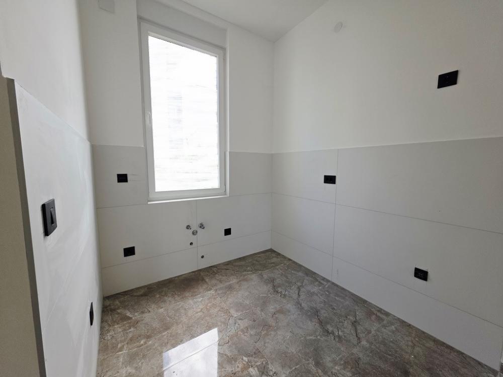 Slika 5 - Stan,NOVI SAD,VIDOVDANSKO NASELJE,kv: 148.00, € 260000, ID: 1102435