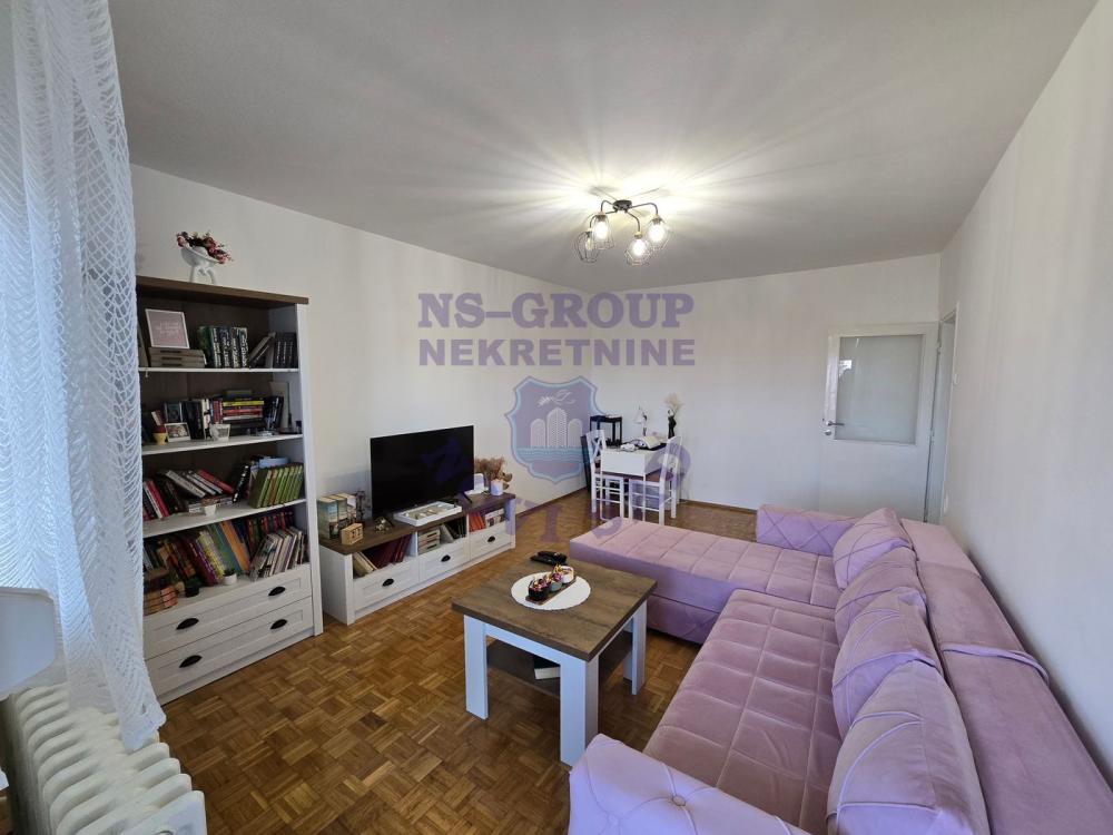 Slika 1 - Odličan trosoban stan naKeju!