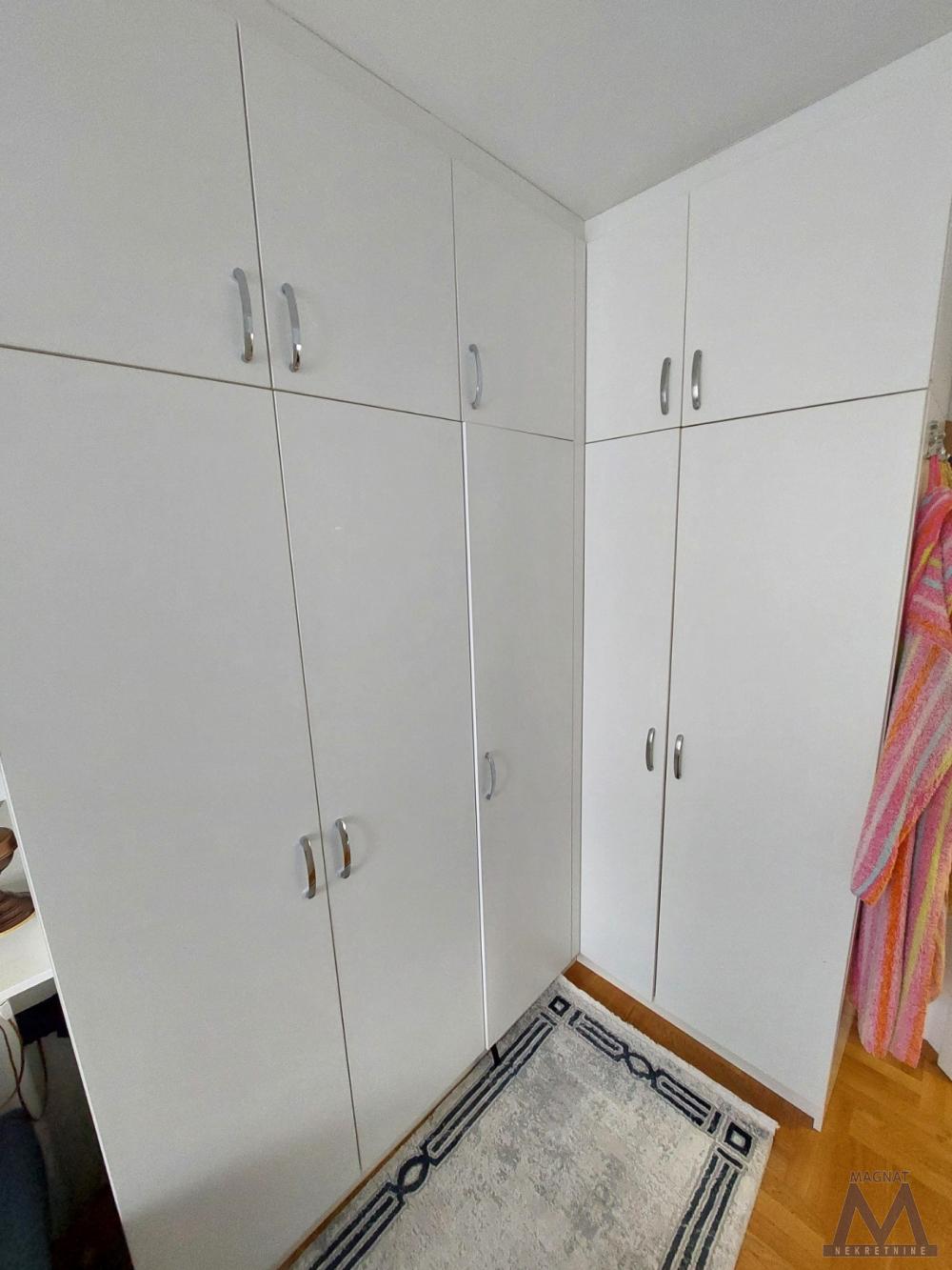 Slika 4 - Stan,NOVI SAD,NOVO NASELJE,kv: 49, € 150000, ID: 1019326