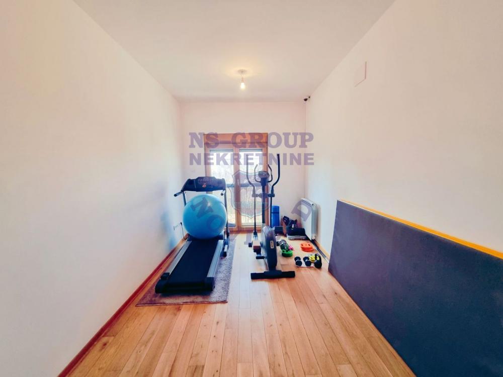 Slika 7 - Pešačka zona - Vrhunski četvorosoban - Namešten