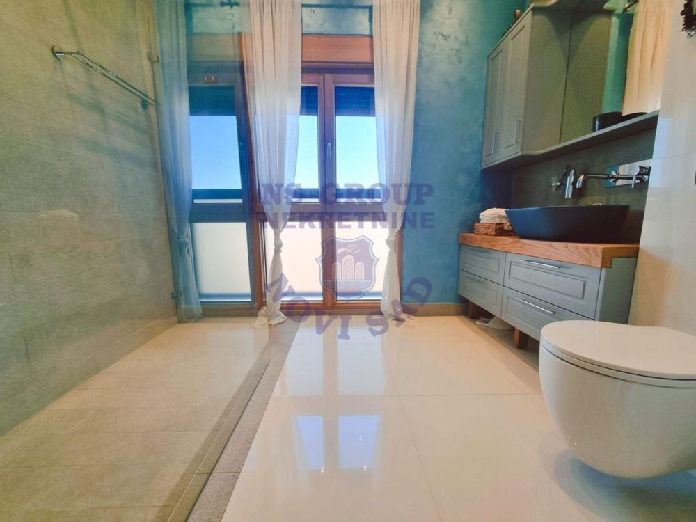 Slika 9 - Pešačka zona - Vrhunski četvorosoban - Namešten