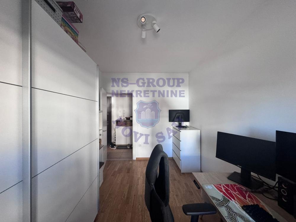 Slika 10 - Trosoban stan 61 m2- Podbara!