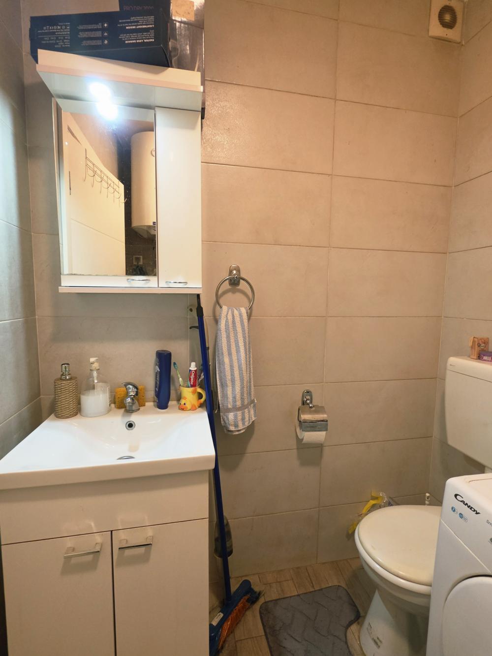 Slika 8 - Stan,NOVI SAD,KLISA,kv: 36.00, € 70000, ID: 1102442