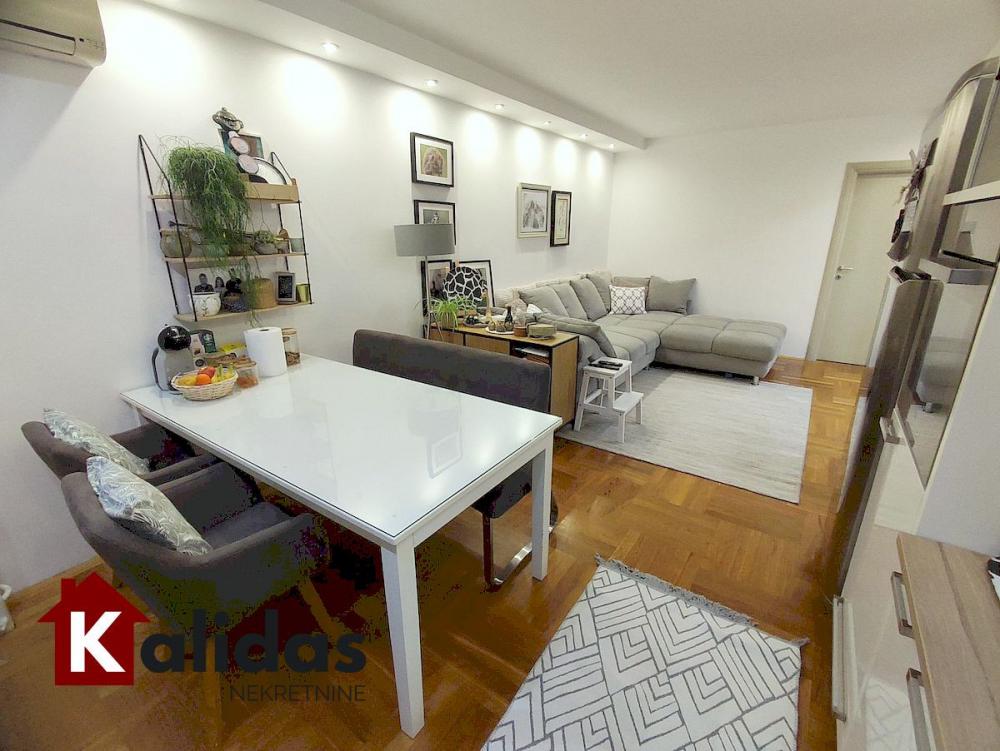 Slika 3 - Stan,NOVI SAD,GRBAVICA,kv: 75, € 235870, ID: 1007348