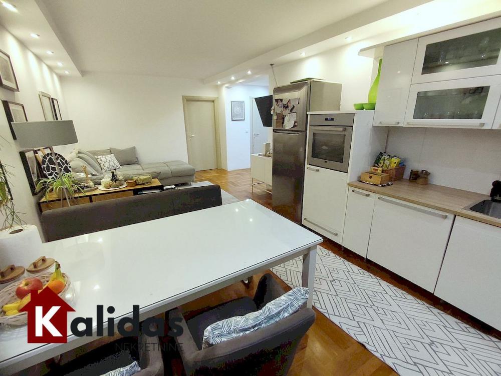 Slika 4 - Stan,NOVI SAD,GRBAVICA,kv: 75, € 235870, ID: 1007348