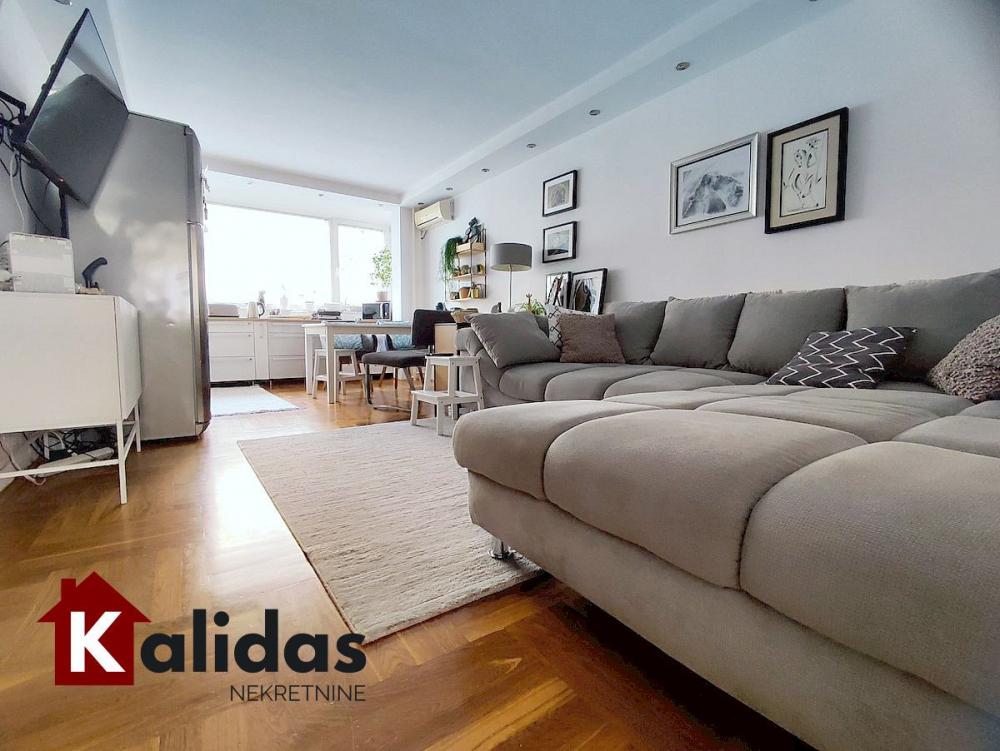 Slika 1 - Stan,NOVI SAD,GRBAVICA,kv: 75, € 235870, ID: 1007348