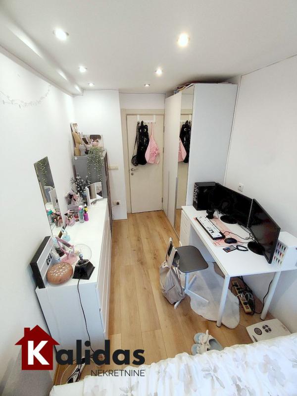 Slika 7 - Stan,NOVI SAD,GRBAVICA,kv: 75, € 235870, ID: 1007348