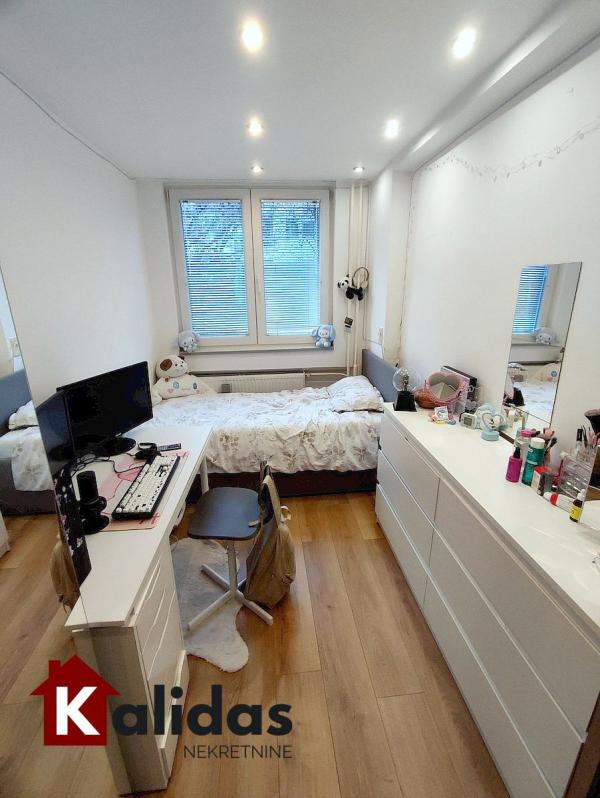 Slika 6 - Stan,NOVI SAD,GRBAVICA,kv: 75, € 235870, ID: 1007348