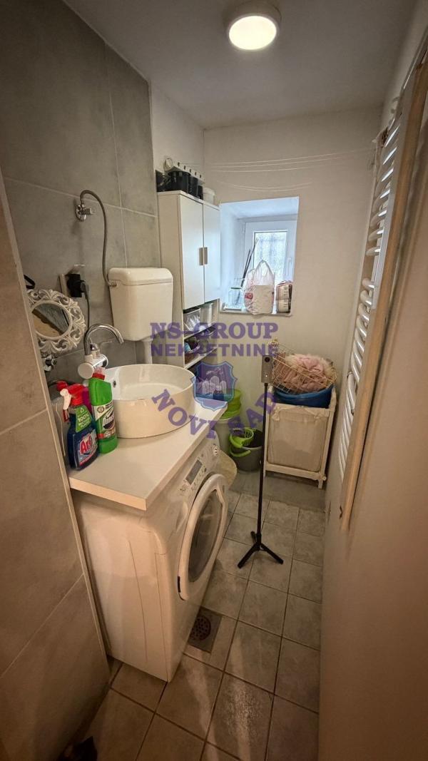 Slika 9 - Renoviran dvoiposoban stan na Keju!