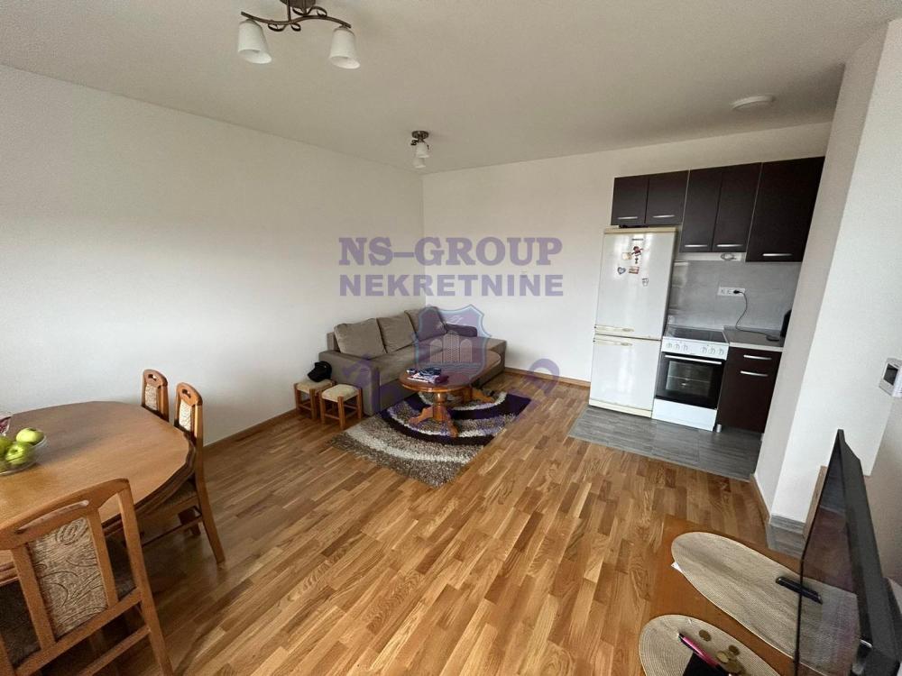 Slika 1 - Dvosoban stan na Adicama!