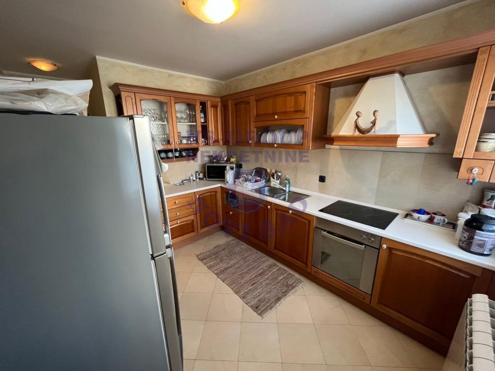 Slika 3 - Četvorosoban stan, 115m2, Grbavica