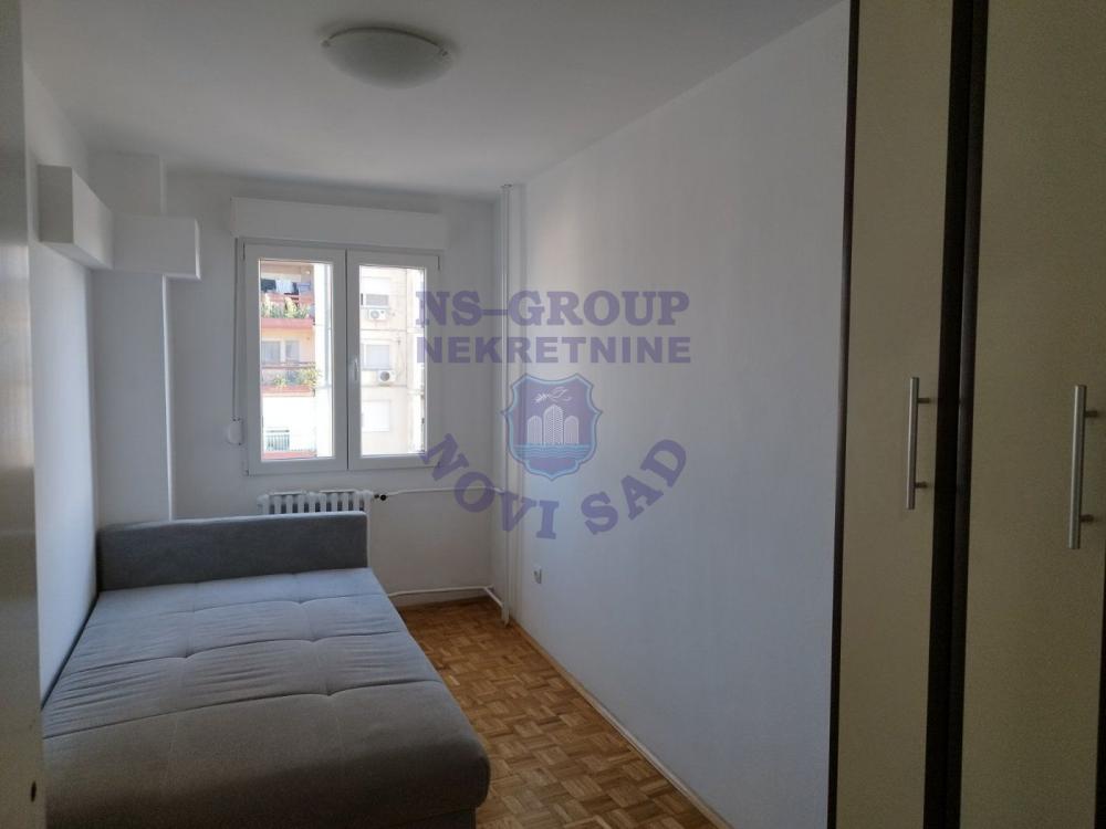 Slika 4 - Dvosoban stan na Limanu 4 