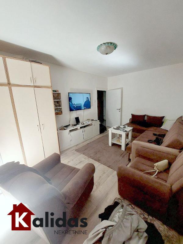 Slika 1 - Stan,NOVI SAD,DETELINARA,kv: 71, € 169950, ID: 1008665