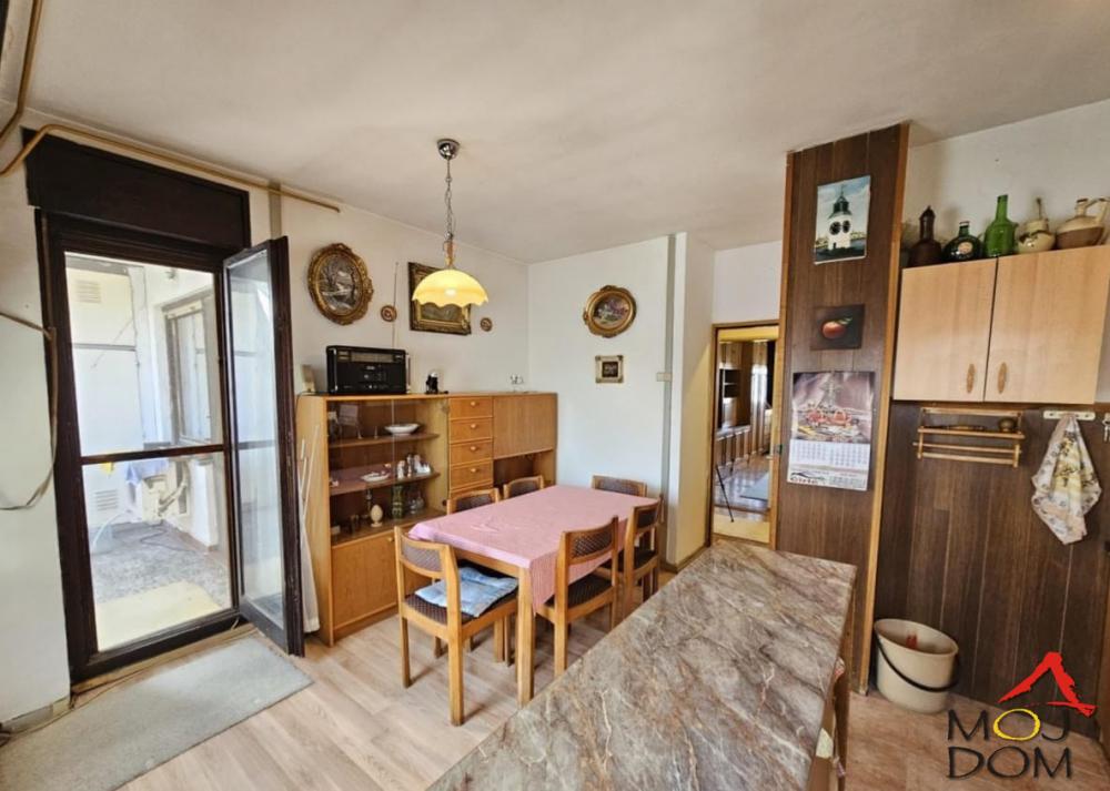 Slika 11 - Stan,NOVI SAD,NOVA DETELINARA,kv: 82, € 200000, ID: 1030984