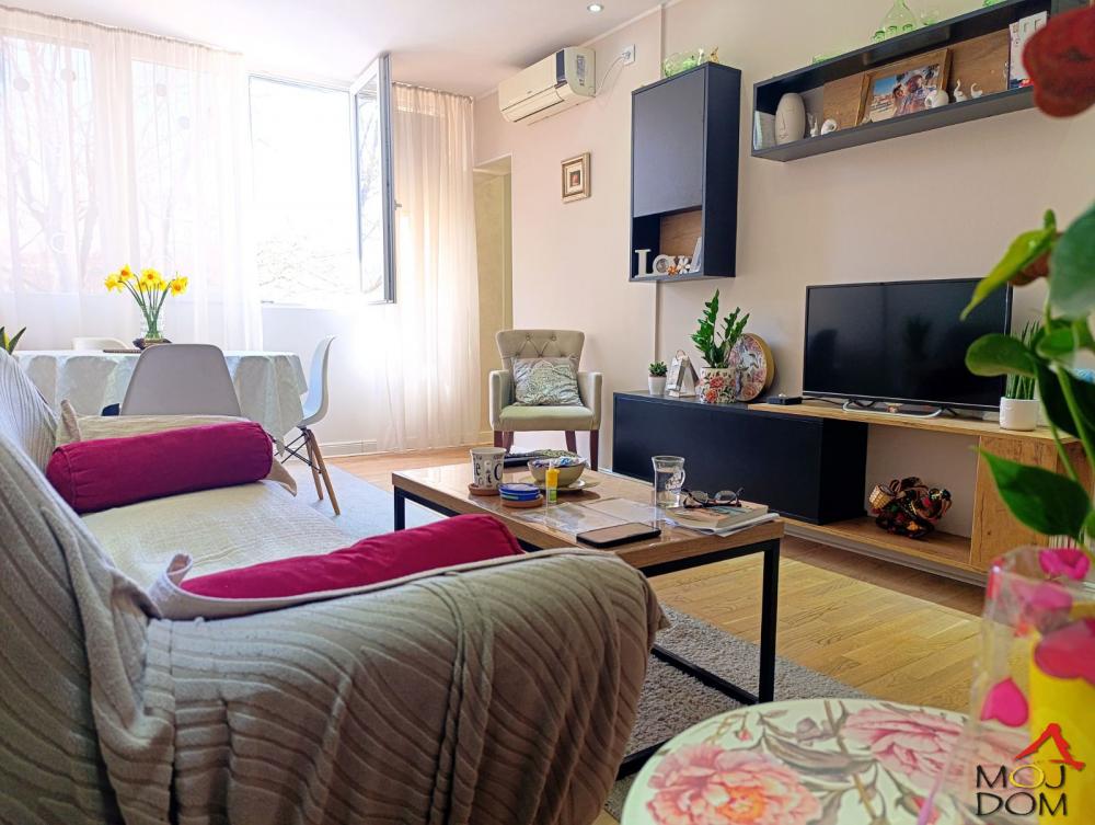 Slika 2 - Stan,NOVI SAD,DETELINARA,kv: 60, € 159650, ID: 1032012