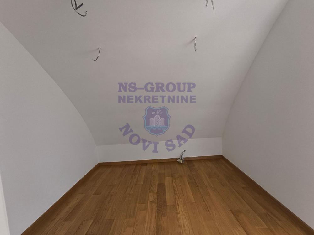 Slika 1 - Petosoban stan u novogradnji na Salajci 