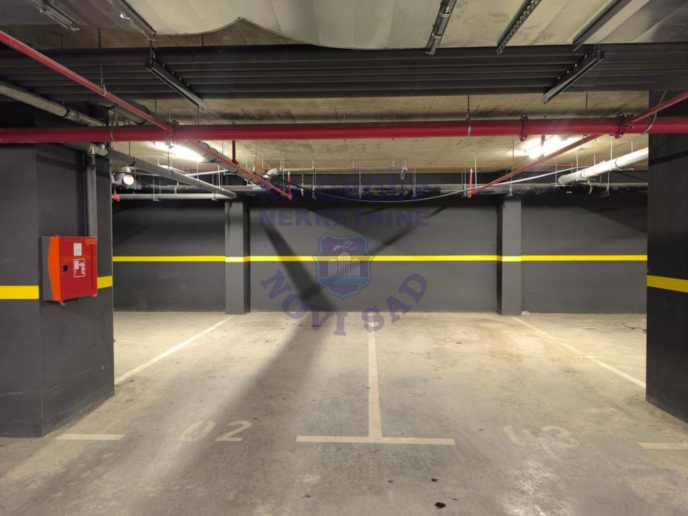 Slika 10 - Sjajan penthouse na Salajci!