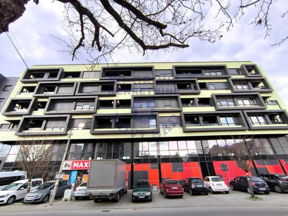 Slika 1 - Sjajan penthouse na Salajci!