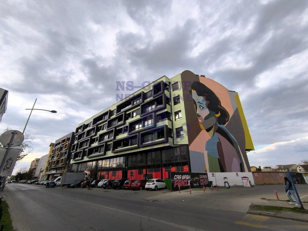 Glavna slika -Sjajan penthouse na Salajci!