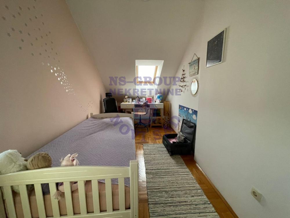 Slika 4 - š:566689 Cetvorosoban stan Novo Naselje