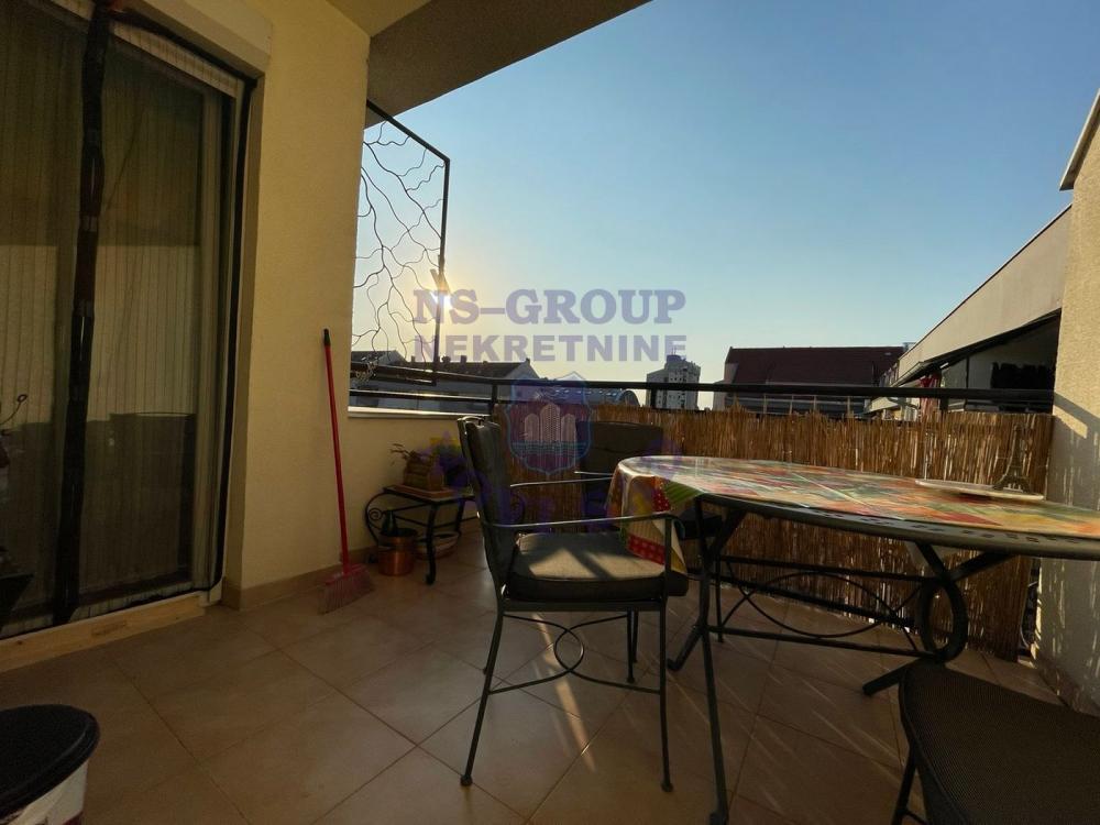 Slika 6 - š:566689 Cetvorosoban stan Novo Naselje