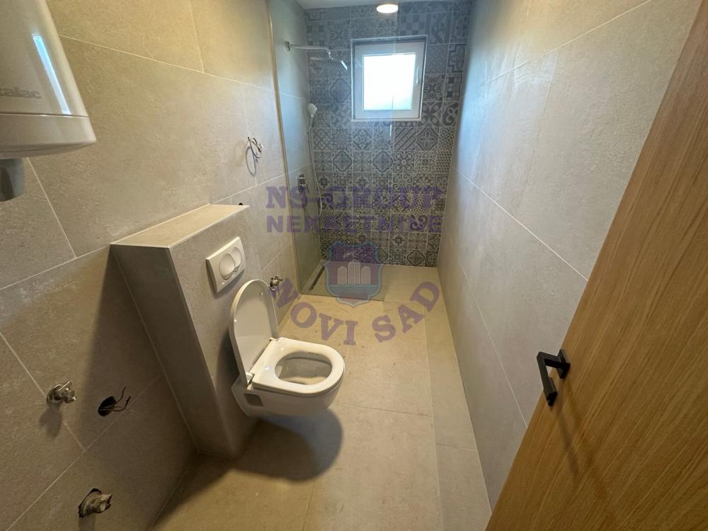Slika 6 - Odlican trosoban stan u Sremskoj Kaminici!