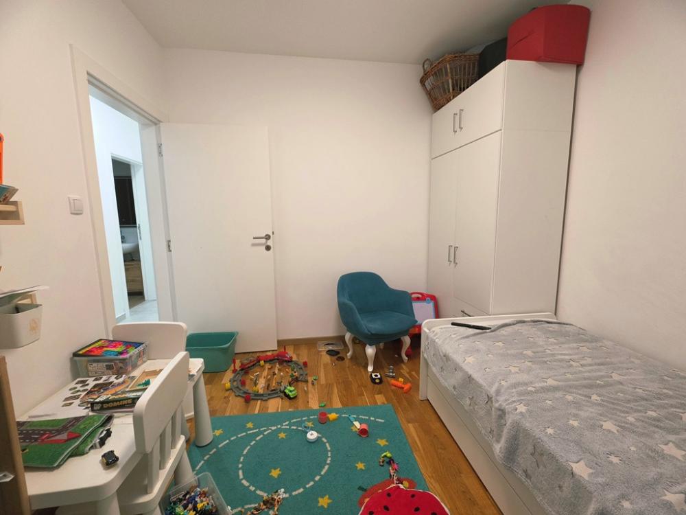 Slika 9 - Stan,NOVI SAD,ADICE,kv: 74.00, € 159100, ID: 1065600